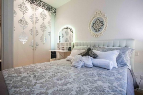Отель Home sweet home  Рим